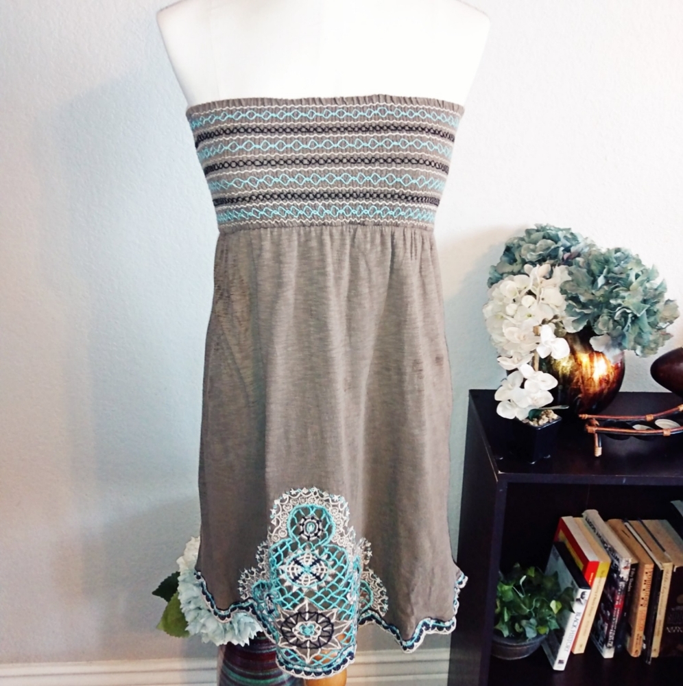 Charlotte Russe gray strapless cotton dress sz S